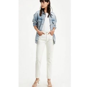 Levi’s 501 High Rise Slim Straight Skinny white distressed jeans sz30